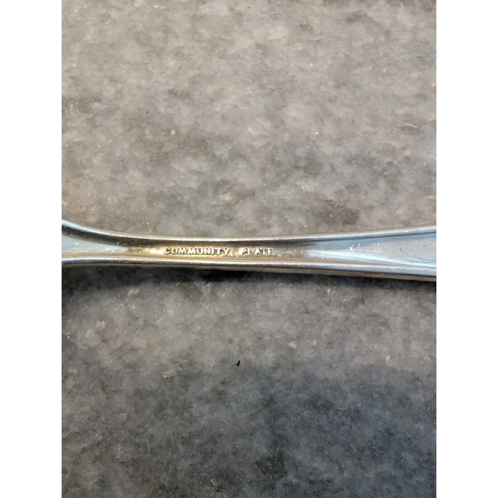 SET‎ 5 DINNER FORKS Vintage COMMUNITY silverplate